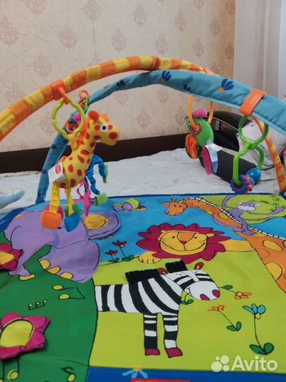 Развивающий коврик tiny love