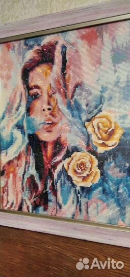 Картина из алмазной мозаики в рамке в подарок