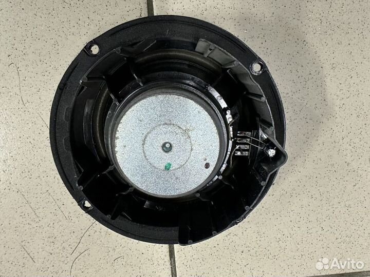 Динамик задней левой двери Тигуан Tiguan