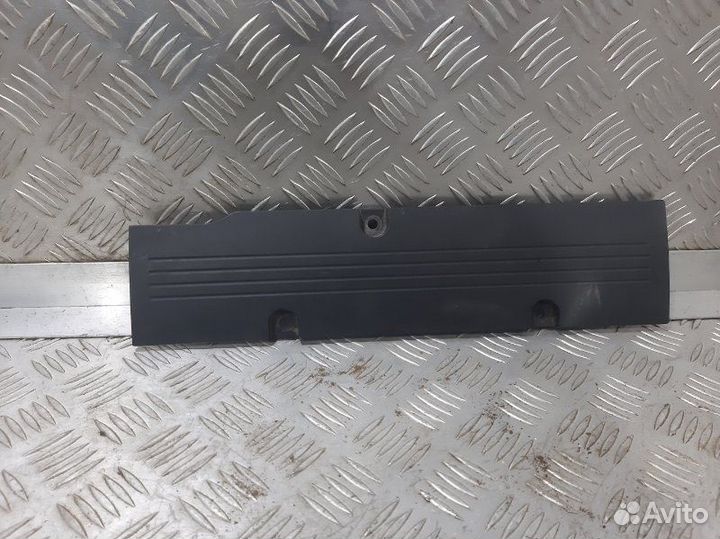 Накладка декоративная двигателя Mitsubishi