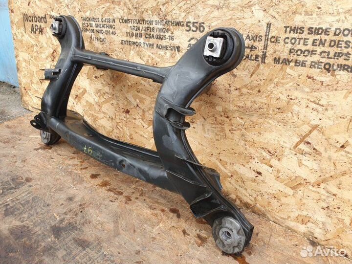 Подрамник задний Mercedes-Benz C W205 2.0 2014