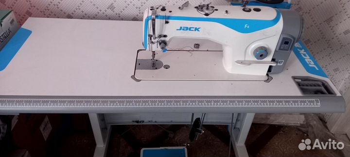 Швейная машинка jack f4. 2 шт