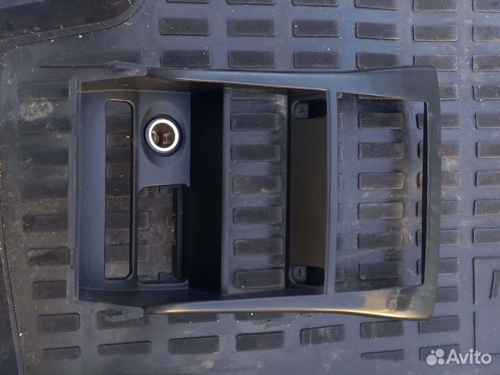 Рамка под магнитолу на nissan almera classic