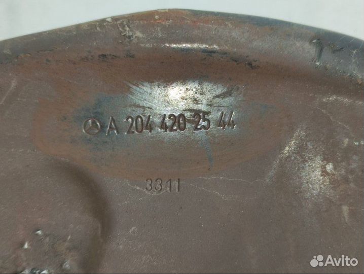 Кулак поворотный передний левый Mercedes Slk R172