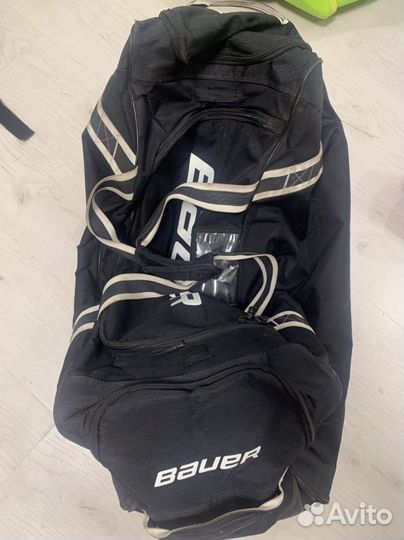 Хоккейная экипировка: полная -коньки, баул, и пр