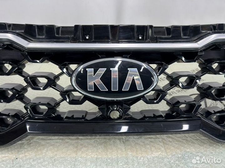 Решетка радиатора передняя Kia Sorento MQ4 2020