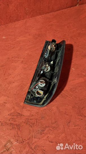 Фонарь задний левый Navara (D40) 2005-2015