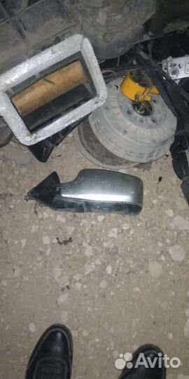 Кузов приоры с документами запчасти