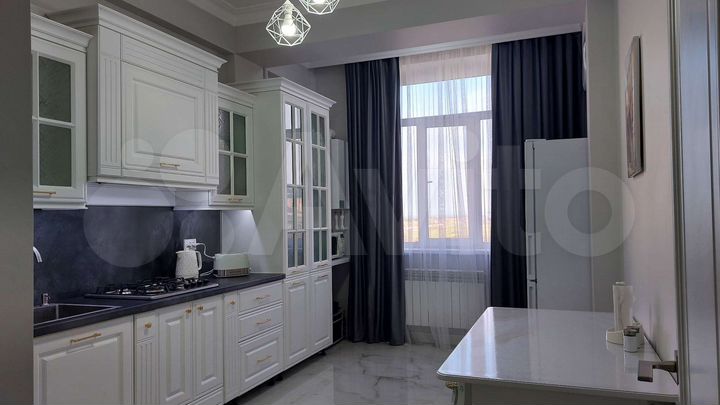 2-к. квартира, 65 м², 3/9 эт.