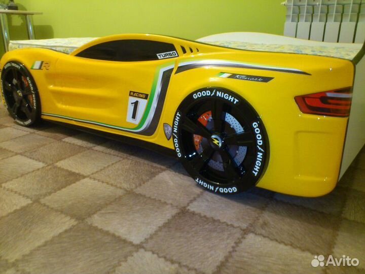 Детская кровать машина с подсветкой