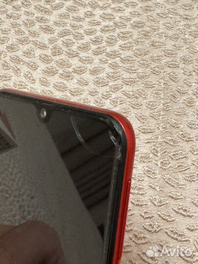 Samsung Galaxy A40, 4/64 ГБ