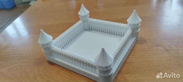 Кормушка для птиц