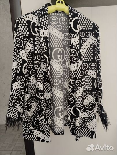 Женская одежда