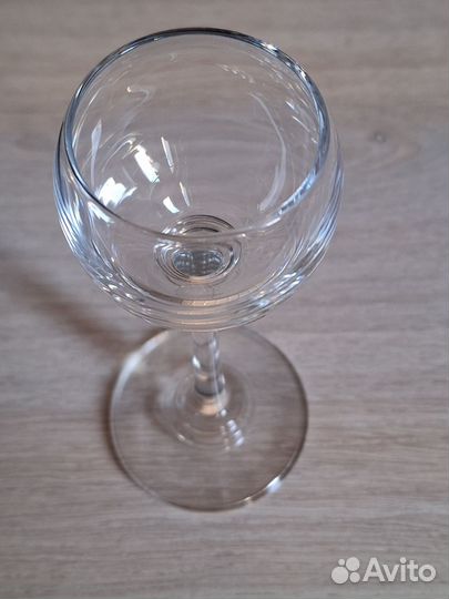 Рюмки на ножке