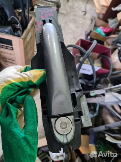 Ручка двери внешняя передняя левая Nissan Juke F15