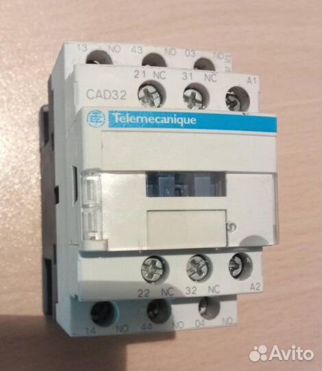 Telemecanique CAD32 Schneider Electric