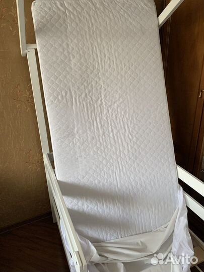 Детская кровать домик с матрасом