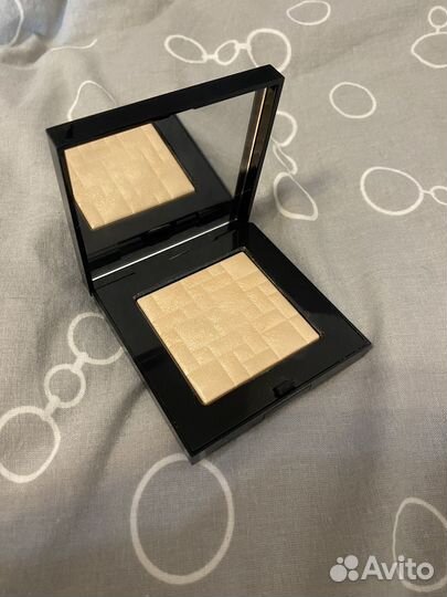 MAC, Bobbi Brown, Givenchy, Anastasia Beverly