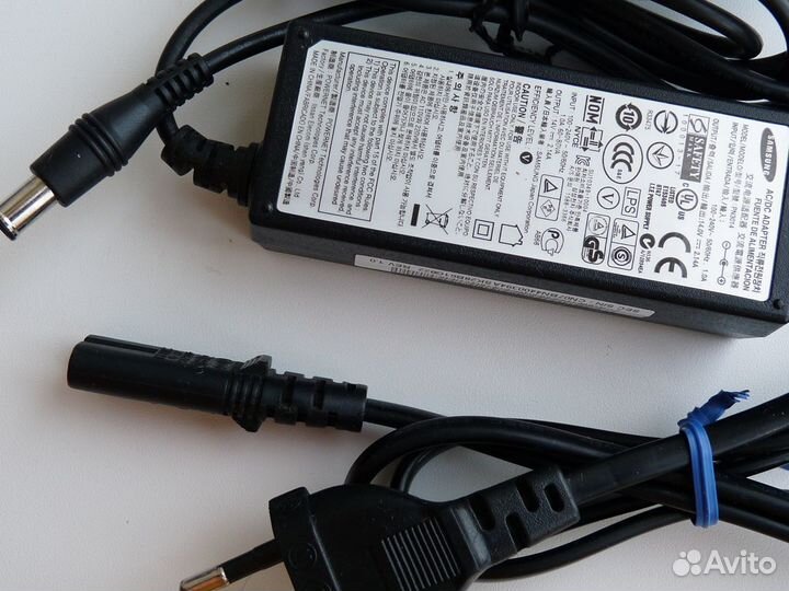 Блок питания ноутбука samsung оригинал