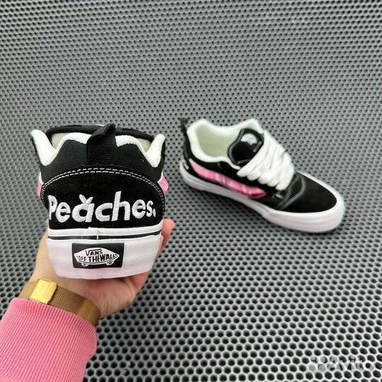 Кеды Peaches x Vans Knu Skool Black Pink