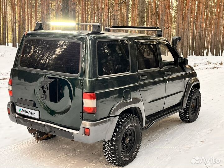 УАЗ Patriot 2.7 МТ, 2010, 163 000 км