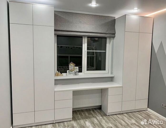 Детский письменный стол по Вашим размерам