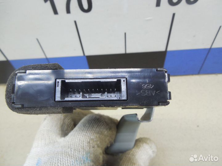 Блок электронный RAV 4 2013