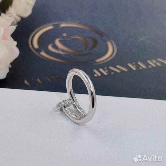 Кольцо Cartier Juste un Clou Белое золото 0,04ct