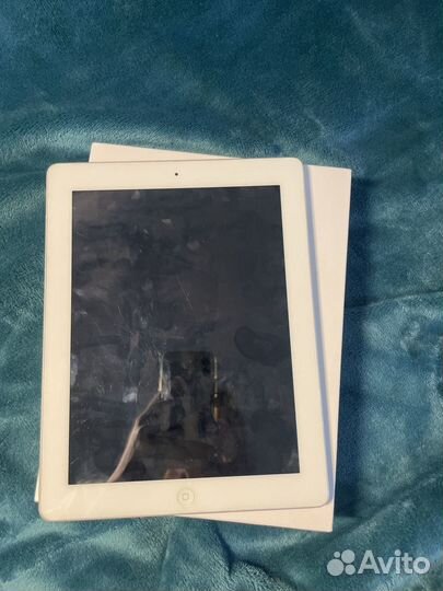 Apple iPad 4 Wi-fi 16gb white Model A1458