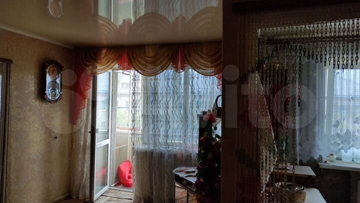 2-к. квартира, 46 м², 4/4 эт.