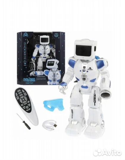 Робот на пульте управления