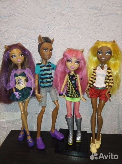 Кукла Монстер Хай Семейка вульф