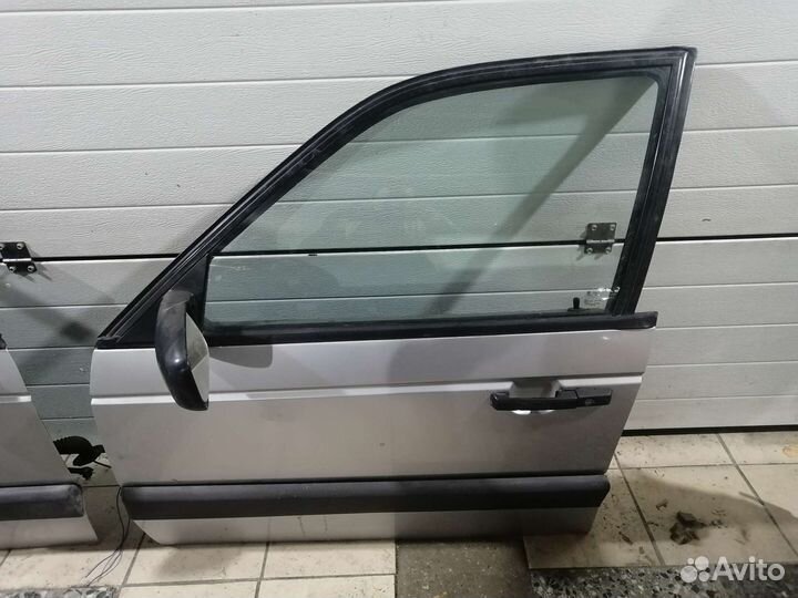 Передние двери Volkswagen passat b3