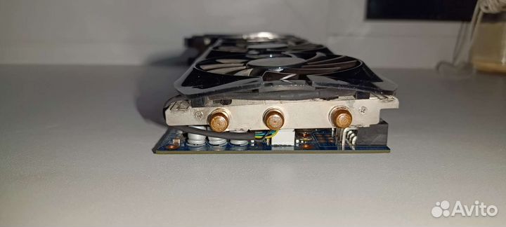 Видеокарта Nvidia gigabyte GeForce GTX 670 1,5 GB