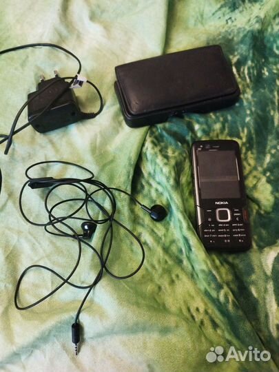Nokia N82