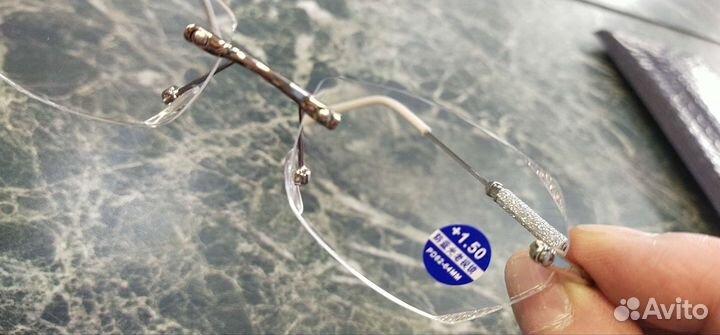 Очки в металлической оправе +1.5 и +2.0