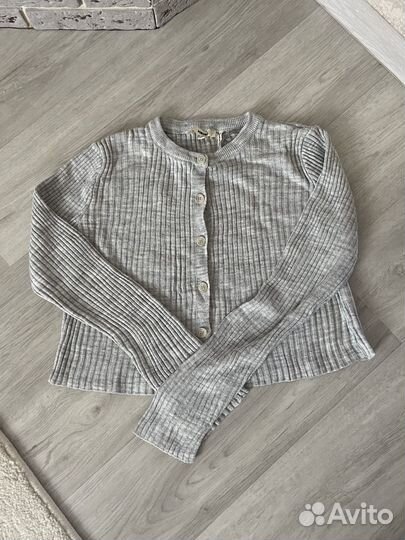 Кардиган на пуговицах