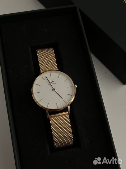 Часы женские Daniel Wellington