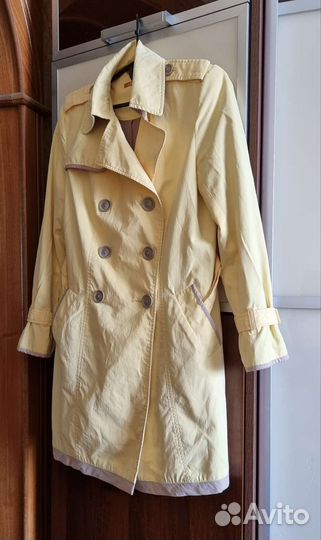 Плащ женский