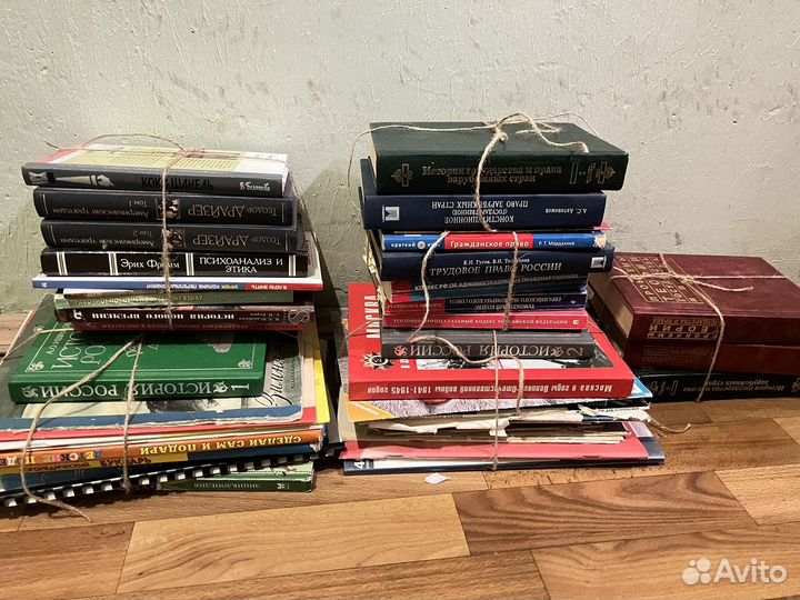 Книги отдам бесплатно
