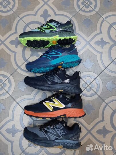 Кроссовки New balance RT7