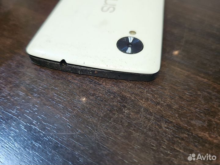 LG Nexus 4, 2/8 ГБ