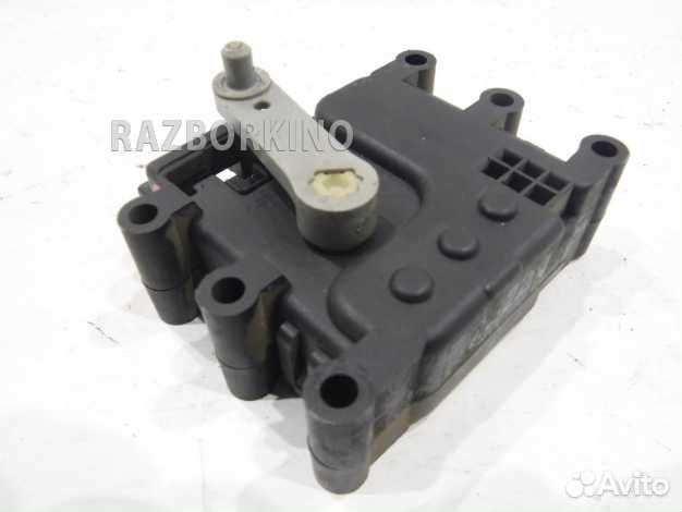 Моторчик заслонки печки