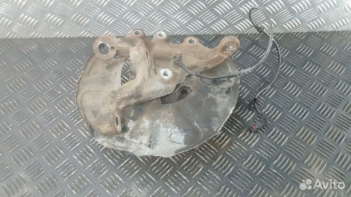 Ступица передняя левая mercedes benz E-class W212