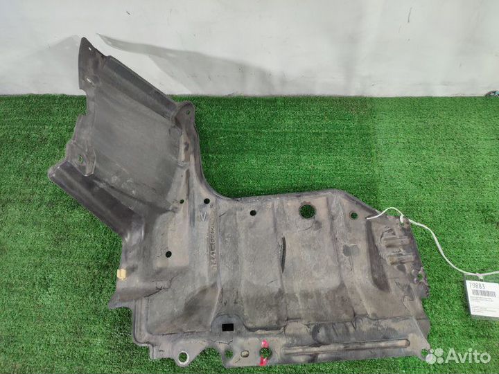 Защита двигателя передняя правая Toyota Wish ZGE20