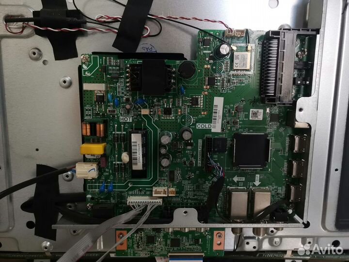 Телевизор Dexp H32F8100Q (Разбор)(По запчастям)