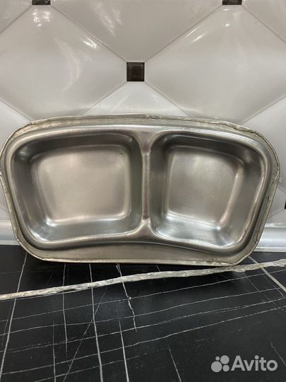 Кормушка для кошки металлическая