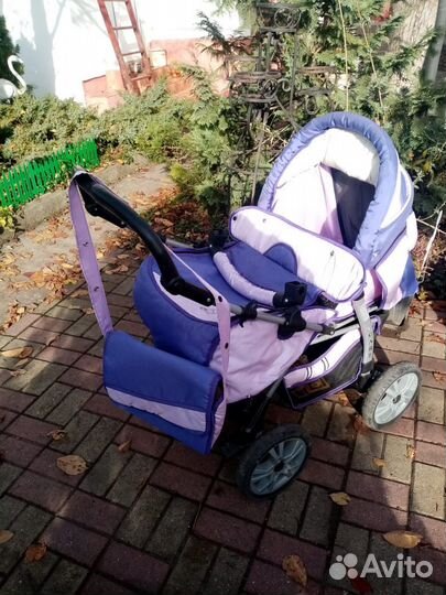 Прогулочная коляска