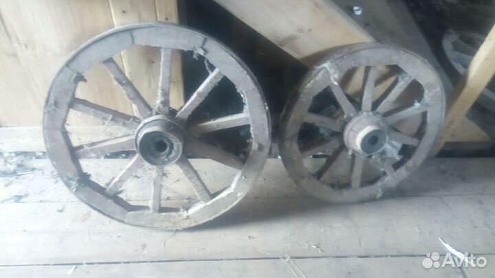 Колесо от конской телеги