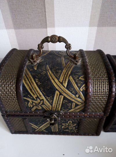 Шкатулка сундук